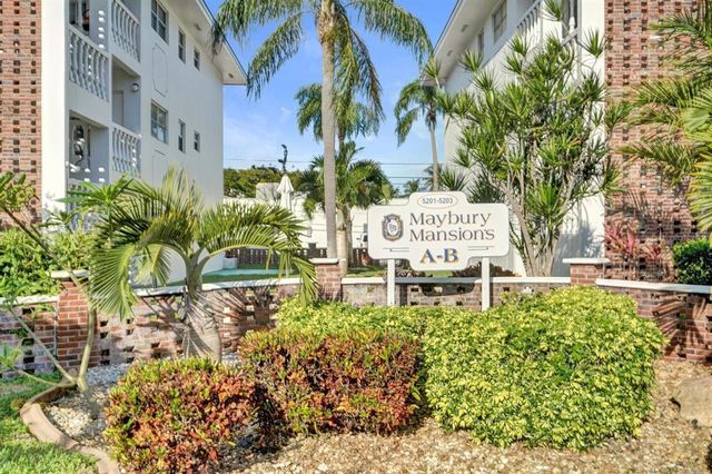 5201 NE 24th Terrace A203, Fort Lauderdale, FL 33308