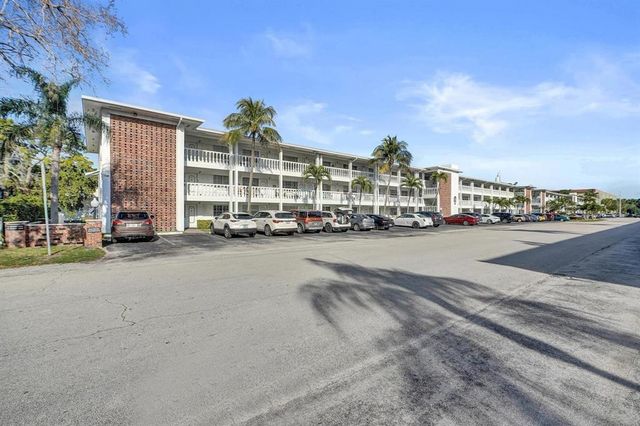 5201 NE 24th Terrace A203, Fort Lauderdale, FL 33308
