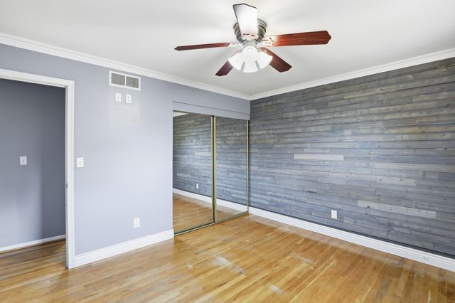 809 Eastland Drive, Villa Hills, KY 41017