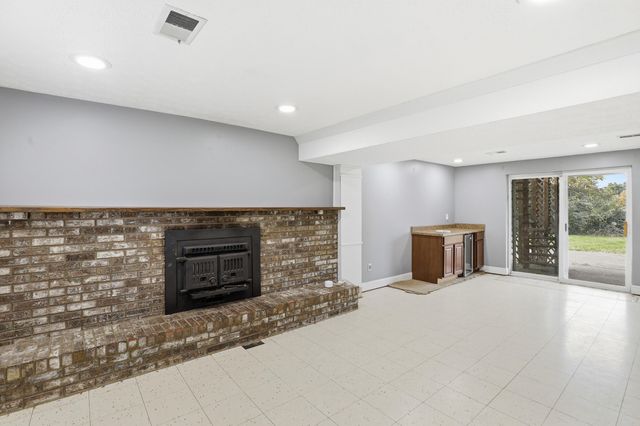 809 Eastland Drive, Villa Hills, KY 41017