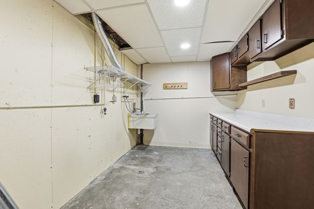 809 Eastland Drive, Villa Hills, KY 41017