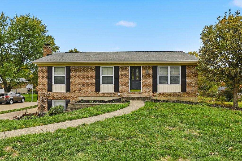 809 Eastland Drive, Villa Hills, KY 41017