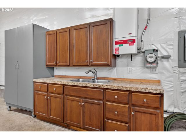 18740 S UPPER HIGHLAND Rd, Beavercreek, OR 97004