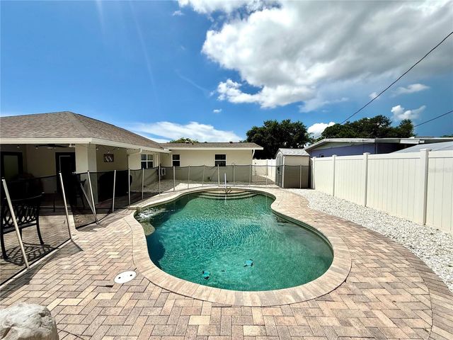 4013 52ND STREET COURT W, Bradenton, FL 34209