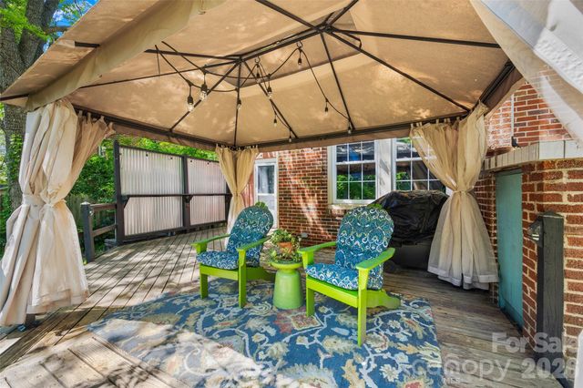 205 S Thompson Street, Shelby, NC 28150