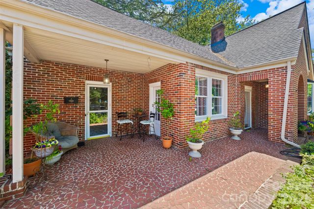 205 S Thompson Street, Shelby, NC 28150