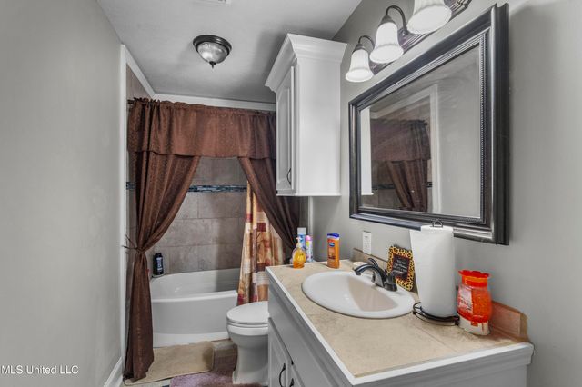 156 Cobbville Road, Canton, MS 39046