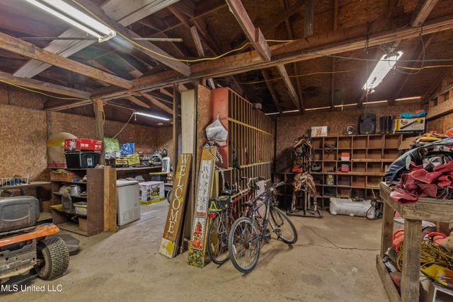 156 Cobbville Road, Canton, MS 39046