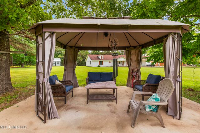 156 Cobbville Road, Canton, MS 39046