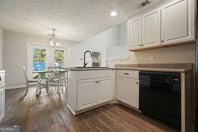 190 Ilex Drive, Canton, GA 30114