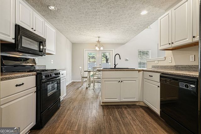 190 Ilex Drive, Canton, GA 30114