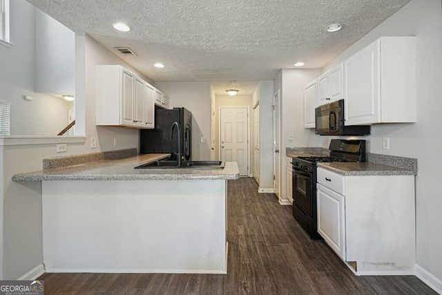 190 Ilex Drive, Canton, GA 30114