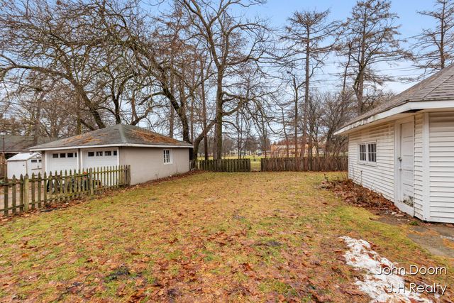 331 Aurora Street SE, Grand Rapids, MI 49507