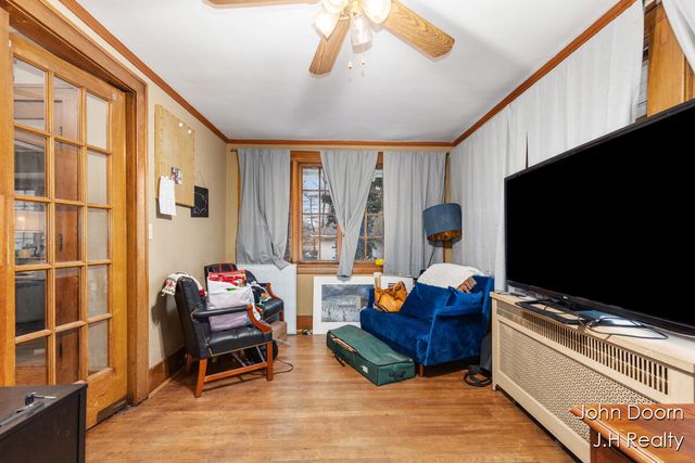 331 Aurora Street SE, Grand Rapids, MI 49507