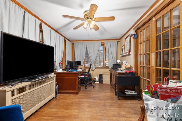 331 Aurora Street SE, Grand Rapids, MI 49507