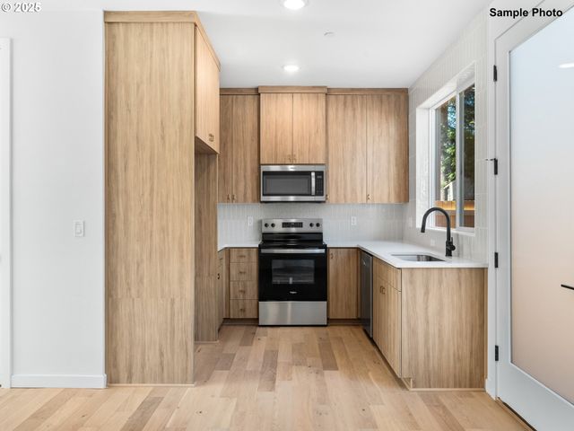 3272 Se 115th Ave, Portland, OR 97266