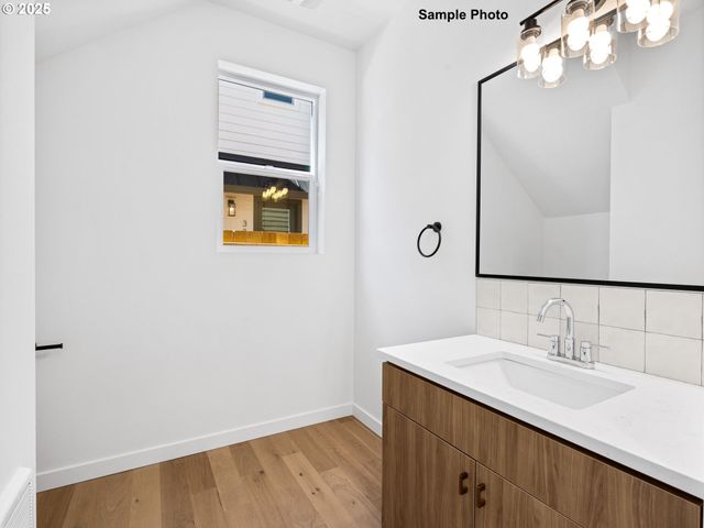 3272 Se 115th Ave, Portland, OR 97266