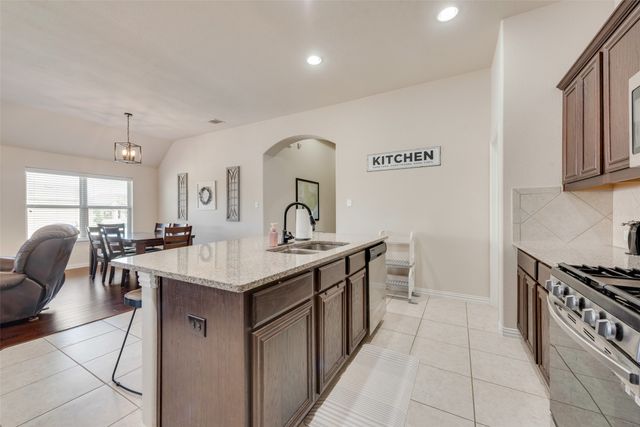 6321 Roaring Creek, Denton, TX 76226