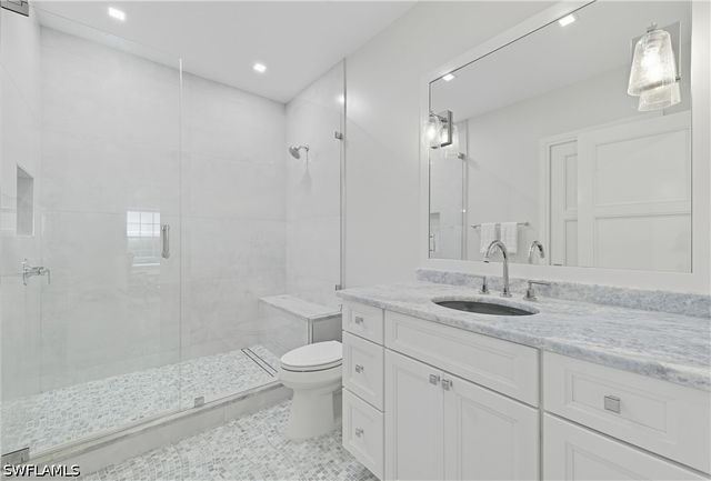 360 Carlton PL 11, Naples, FL 34108