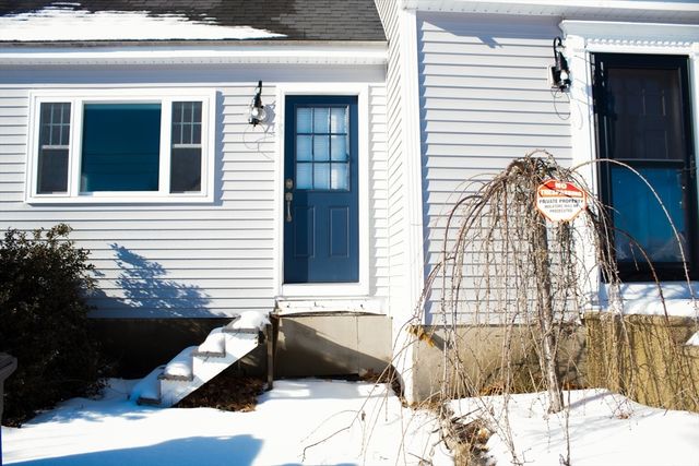 25 Bear Hill Rd, Gardner, MA 01440