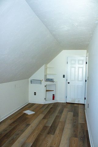 25 Bear Hill Rd, Gardner, MA 01440