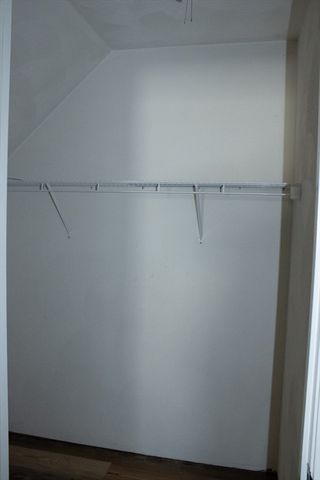 25 Bear Hill Rd, Gardner, MA 01440