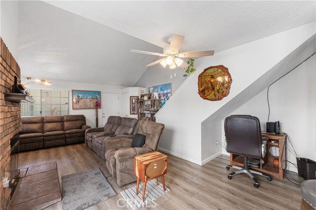 37940 E 42nd 115, Palmdale, CA 93552