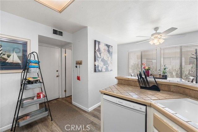 37940 E 42nd 115, Palmdale, CA 93552