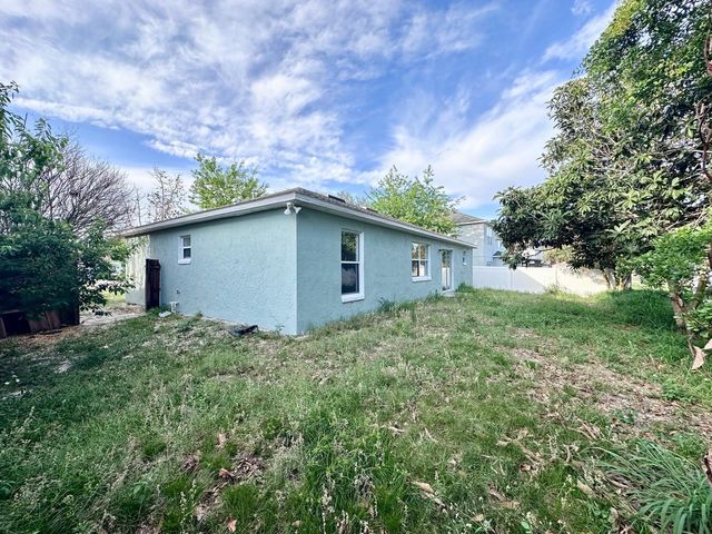 8 FLATFISH DRIVE, Kissimmee, FL 34759