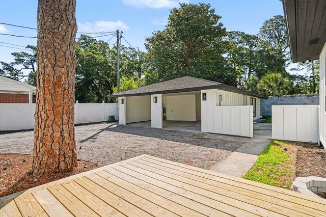 5604 N Kings Hwy., Myrtle Beach, SC 29577