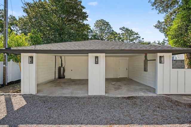 5604 N Kings Hwy., Myrtle Beach, SC 29577