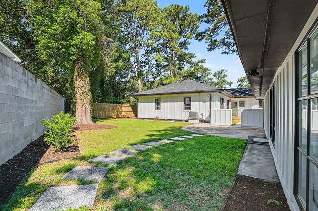 5604 N Kings Hwy., Myrtle Beach, SC 29577