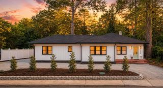 5604 N Kings Hwy., Myrtle Beach, SC 29577
