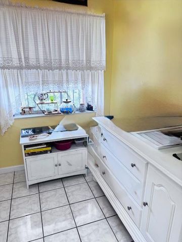 7320 Lake Circle Drive 407, Margate, FL 33063