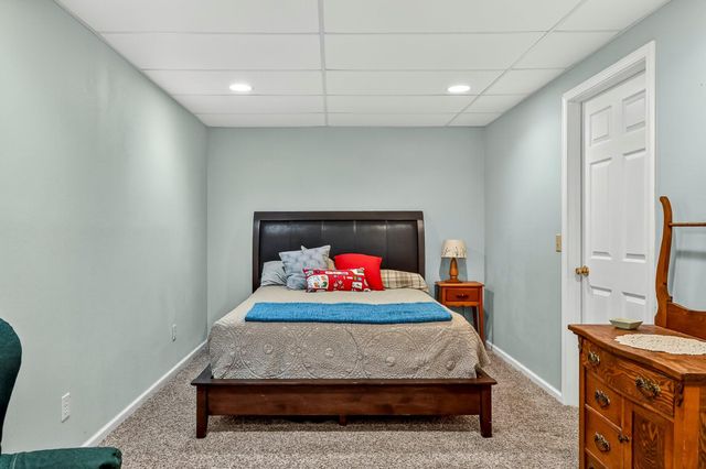 1000 Cedar Ridge Drive, Houston, MO 65483