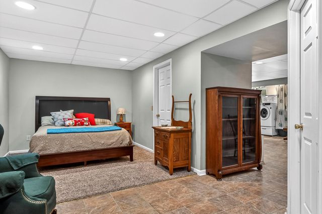 1000 Cedar Ridge Drive, Houston, MO 65483