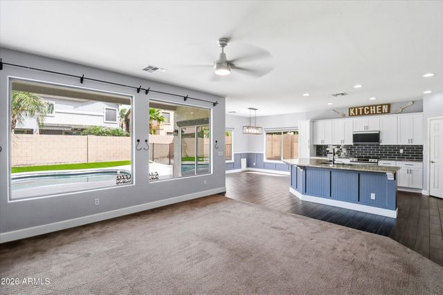 10038 E LOS LAGOS VISTA Avenue, Mesa, AZ 85209