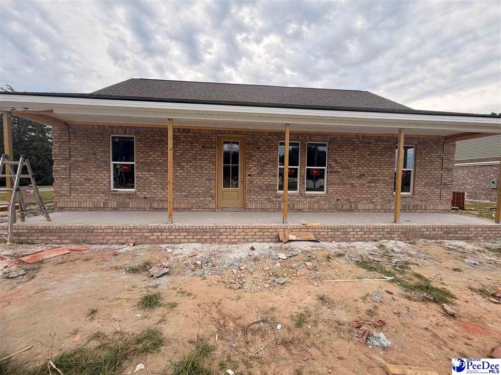 2333 W Billy Farrow Hwy, Hartsville, SC 29550