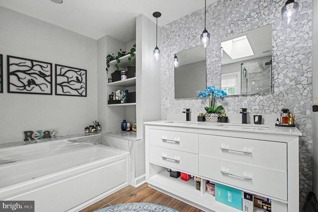 1011 PORTUGAL DR, Stafford, VA 22554