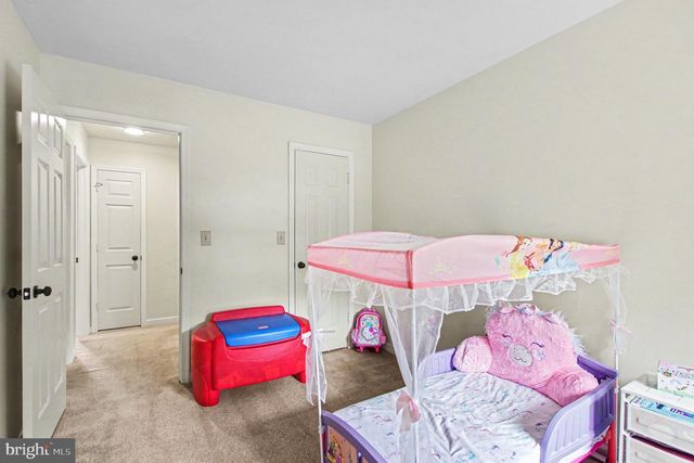 1011 PORTUGAL DR, Stafford, VA 22554