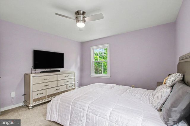 1011 PORTUGAL DR, Stafford, VA 22554