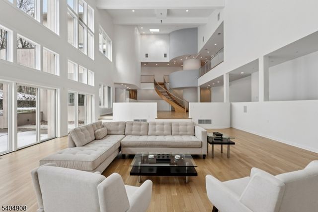 20 Mount Pleasant Rd, Mendham Twp., NJ 07869