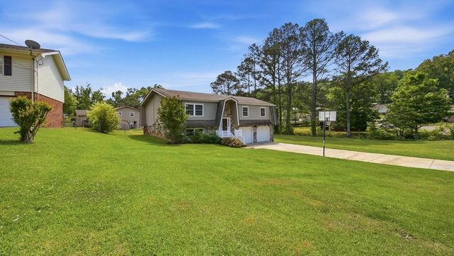 483 Foster Dr, Ringgold, GA 30736