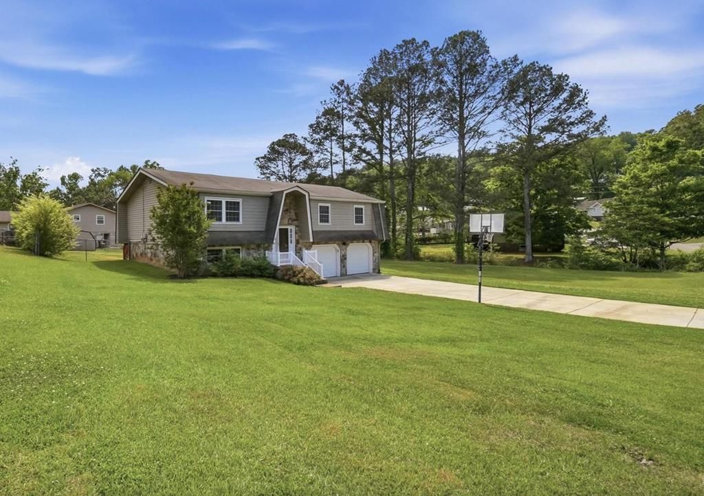 483 Foster Dr, Ringgold, GA 30736