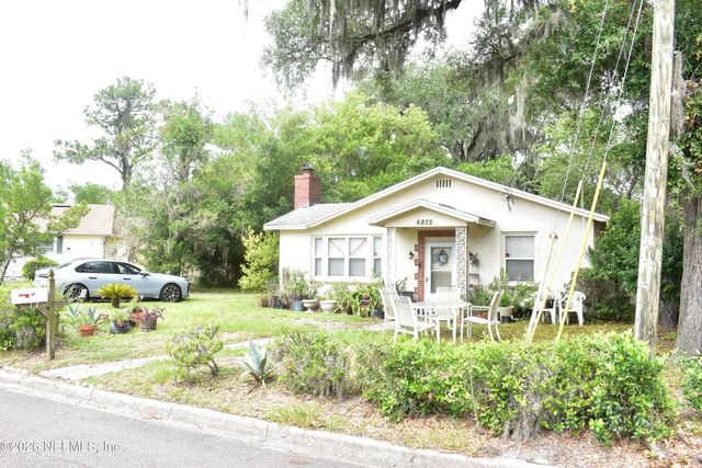 6802 BARBERIE Street, Jacksonville, FL 32208