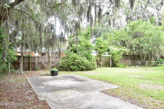 6802 BARBERIE Street, Jacksonville, FL 32208