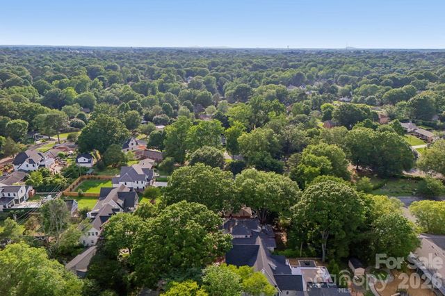 1315 Holmes Drive, Charlotte, NC 28209