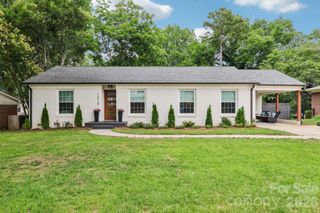 1315 Holmes Drive, Charlotte, NC 28209
