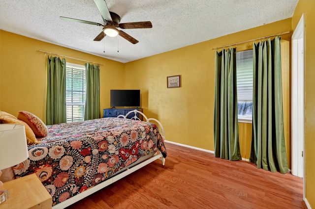 813 Glen Key Street, Denison, TX 75020