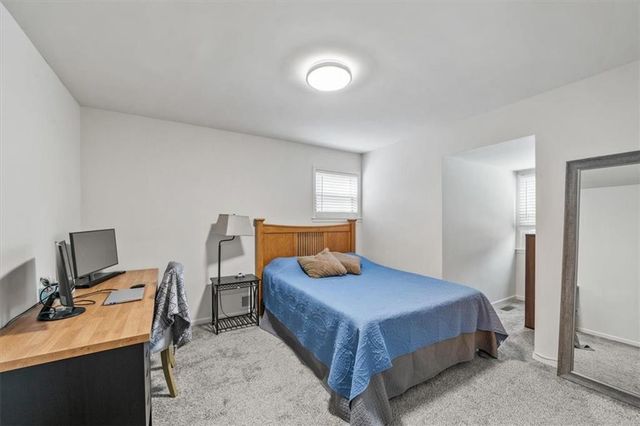 1409 N 650 Road, Lawrence, KS 66046